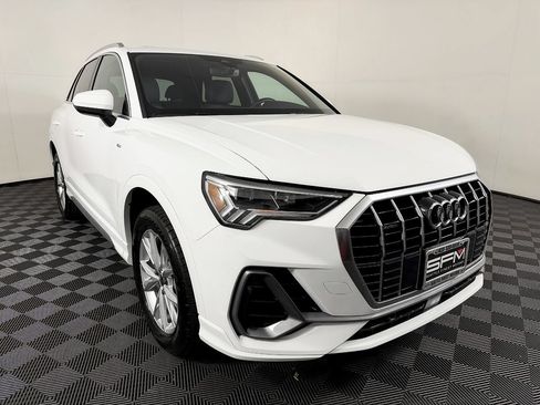 Used 2023 Audi Q3 2.0T Premium AWD/4WD image 5