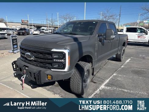 Used 2023 Ford F350 Platinum w/ FX4 Off-Road Package image 1