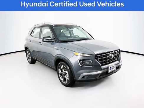 Certified 2025 Hyundai Venue Limited image 2