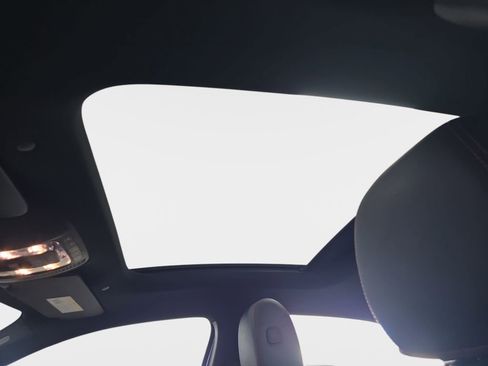 Used 2021 Mercedes-Benz A 220 image 28