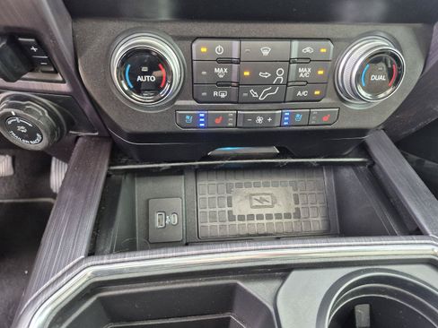 Used 2020 Ford F250 Limited w/ FX4 Off-Road Package AWD/4WD image 7