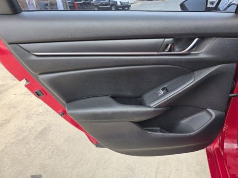 Used 2022 Honda Accord Sport image 27