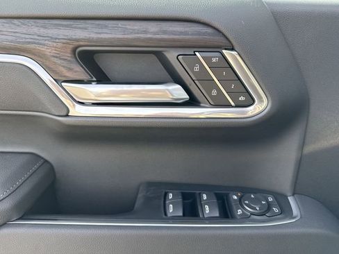 New 2026 GMC Sierra 1500 SLT w/ SLT Premium Package image 13