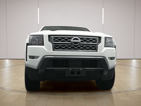Used 2023 Nissan Frontier SV w/ SV Convenience Package RWD image 22