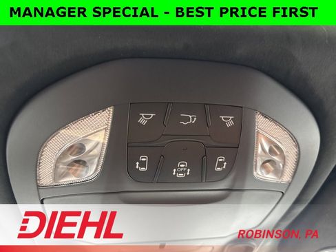 New 2026 Chrysler Pacifica Pinnacle image 41