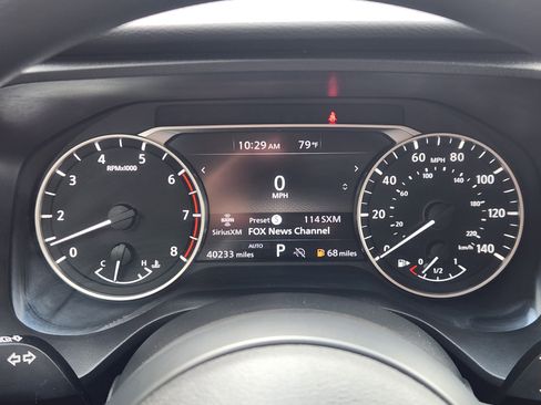 Used 2024 Nissan Rogue S AWD/4WD image 16