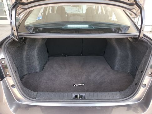 Used 2025 Nissan Versa SV FWD image 14
