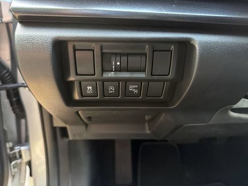 Certified 2023 Subaru Crosstrek 2.5i Sport AWD/4WD image 17