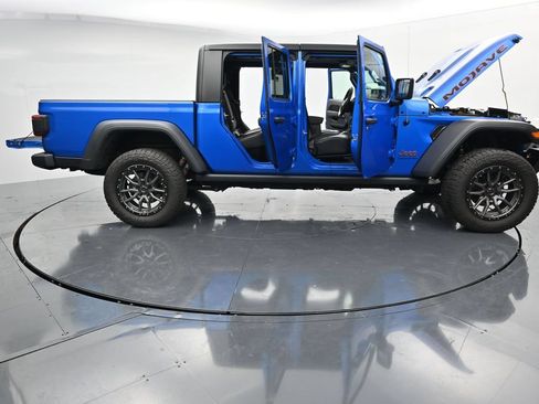 Used 2023 Jeep Gladiator Mojave w/ LED Lighting Group AWD/4WD image 43