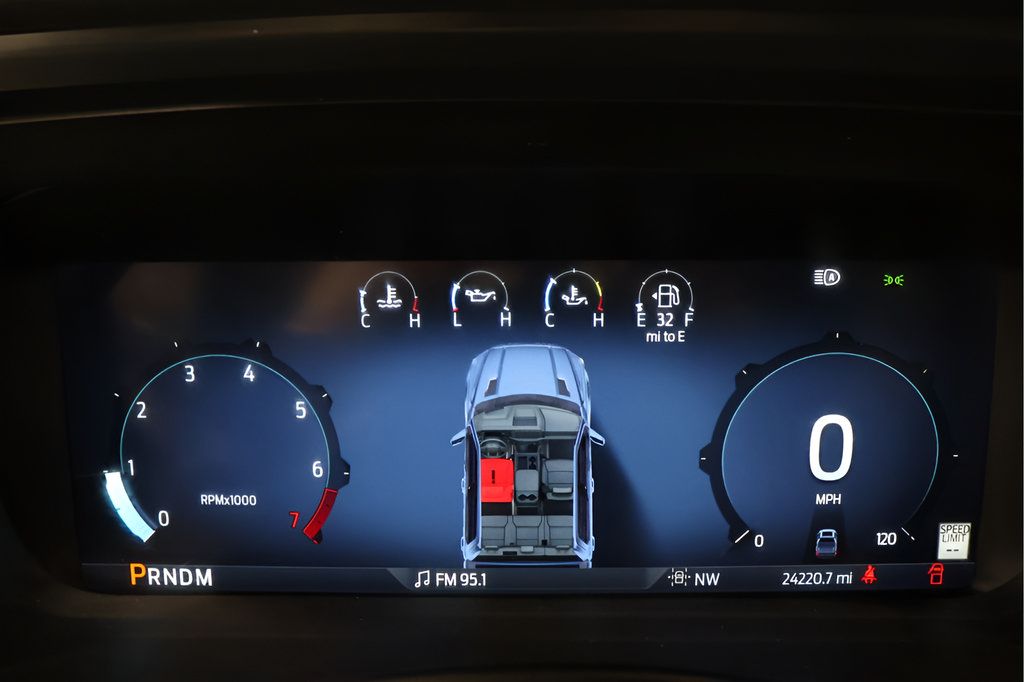Used 2024 Ford F150 Lariat w/ Equipment Group 502A High AWD/4WD image 17