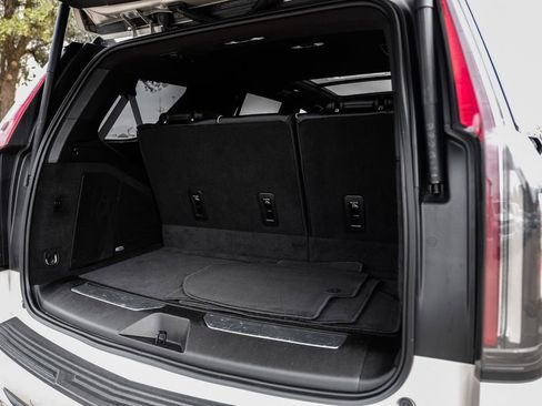 Used 2021 Cadillac Escalade Premium Luxury w/ Driver Assist Tech Package image 60