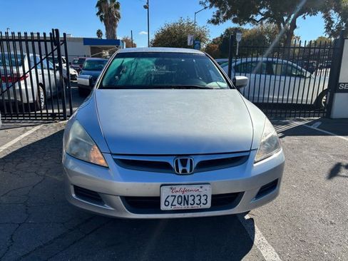 Used 2007 Honda Accord SE image 2