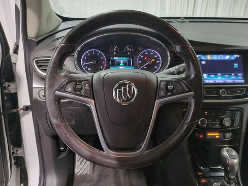 Used 2018 Buick Encore Preferred image 27