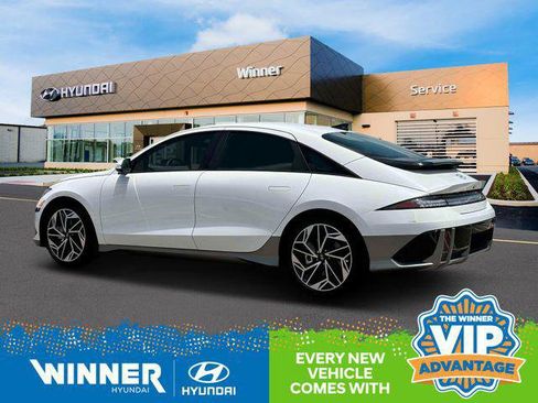 New 2025 Hyundai Ioniq 6 SEL image 5
