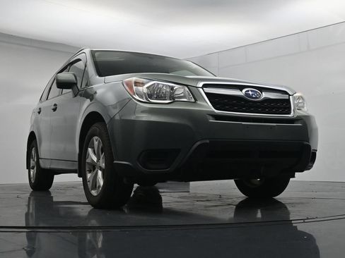 Used 2015 Subaru Forester 2.5i Premium w/ Popular Package #1 AWD/4WD image 18
