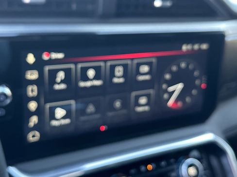 Used 2024 GMC Sierra 2500 Denali w/ Technology Package image 32