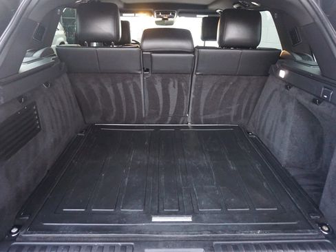 Used 2017 Land Rover Range Rover Sport HSE image 24