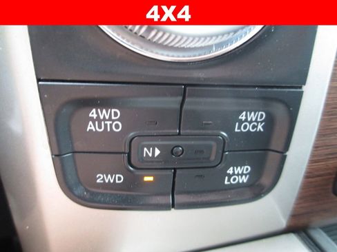 Used 2017 RAM 1500 Laramie AWD/4WD image 21