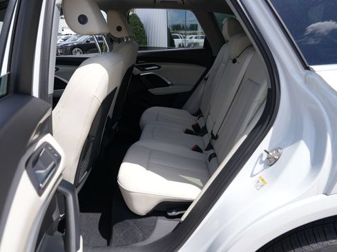 Used 2025 Audi Q5 Premium Plus w/ Premium Plus AWD/4WD image 23
