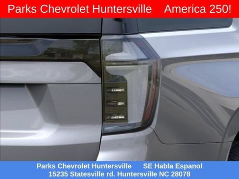 New 2026 Chevrolet Suburban Premier AWD/4WD image 11