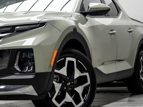 Used 2024 Hyundai Santa Cruz Limited image 3