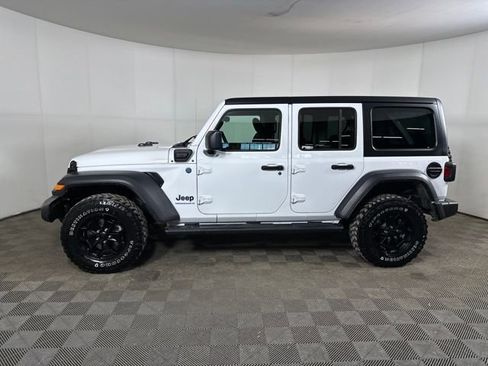 Used 2023 Jeep Wrangler Unlimited image 6