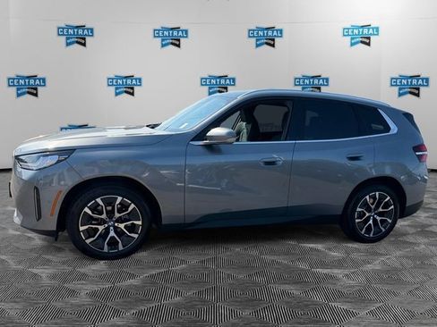 Used 2025 BMW X3 xDrive30i w/ Convenience Package AWD/4WD image 2