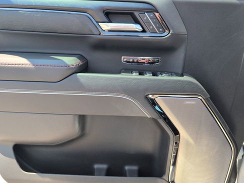 New 2026 GMC Sierra 1500 AT4X AWD/4WD image 14
