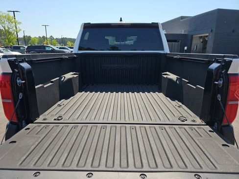 Used 2024 Toyota Tacoma SR AWD/4WD image 13