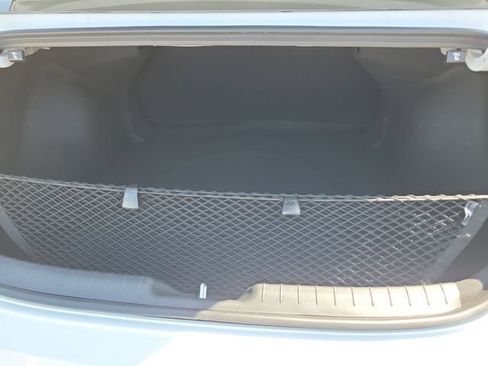 New 2026 Hyundai Elantra Hybrid FWD image 24