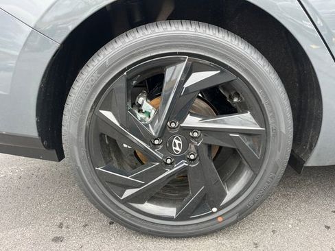 New 2026 Hyundai Elantra SEL Sport Premium FWD image 13