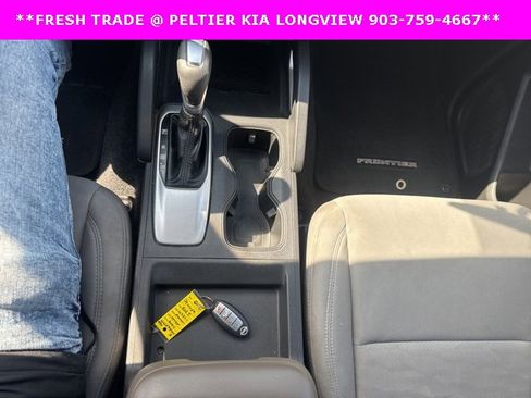 Used 2022 Nissan Frontier SV image 21