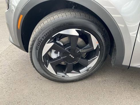 New 2025 Kia Sorento EX image 45