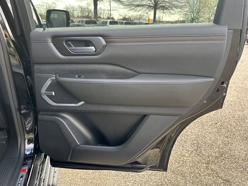 New 2026 Nissan Armada Platinum Reserve image 17