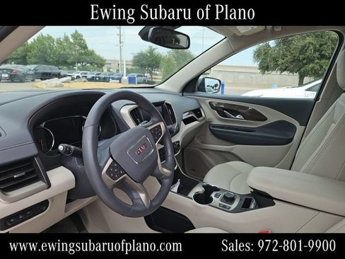 Used 2023 GMC Terrain Denali w/ Denali Premium Package AWD/4WD image 5