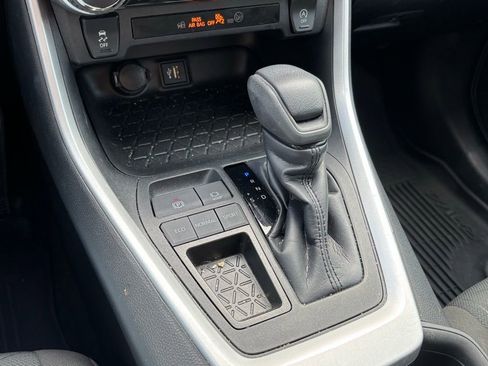 Used 2023 Toyota RAV4 XLE image 11