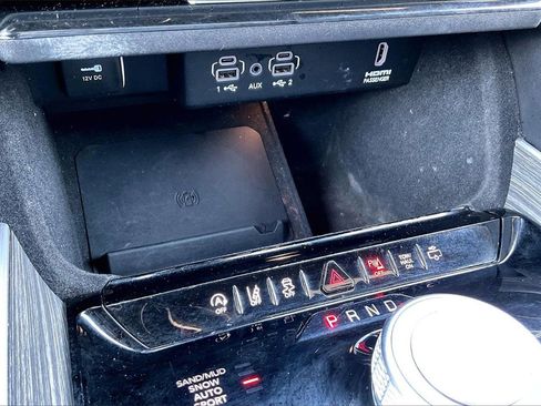 Used 2022 Jeep Wagoneer Series II image 25