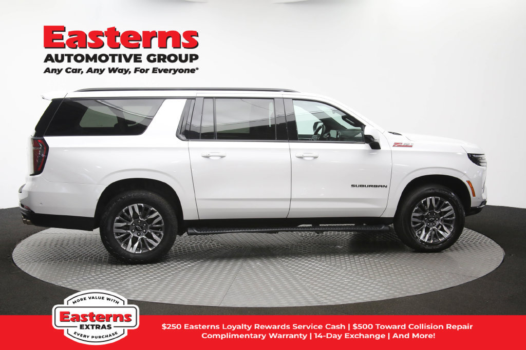 Used 2025 Chevrolet Suburban Z71 AWD/4WD image 46