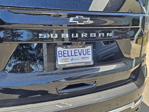 New 2026 Chevrolet Suburban High Country AWD/4WD image 15