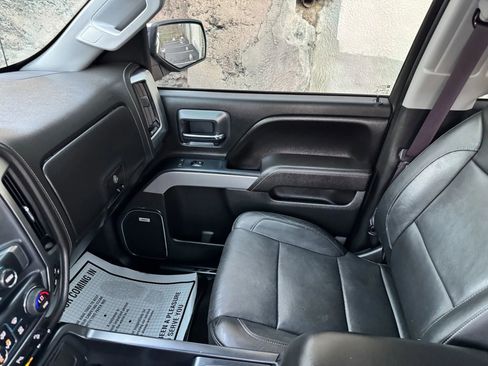 Used 2017 Chevrolet Silverado 1500 LTZ Z71 image 17