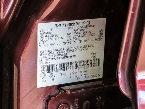 Used 2016 Ford F250 Lariat w/ Chrome Package image 49