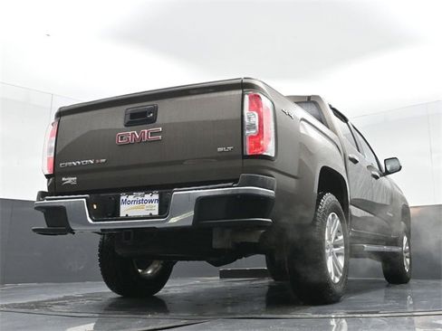 Used 2017 GMC Canyon SLT w/ Driver Alert Package image 44