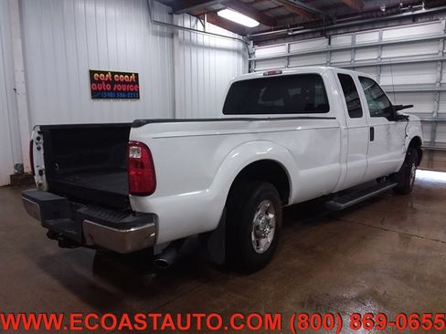 Used 2011 Ford F250 XLT w/ Chrome Pkg image 3