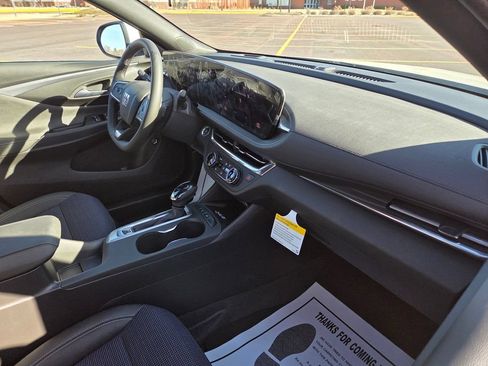 New 2026 Buick Envista Preferred w/ Convenience I Package FWD image 40