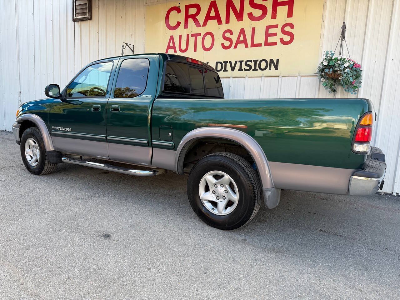 Used 2000 Toyota Tundra Limited RWD image 7