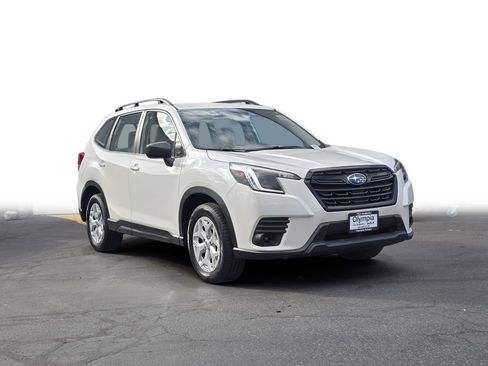 Used 2022 Subaru Forester w/ Popular Package #2 AWD/4WD image 1