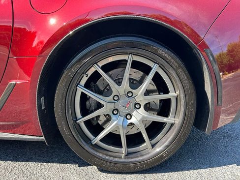 Used 2016 Chevrolet Corvette Z06 w/ 3LZ Preferred Equipment Group RWD image 20
