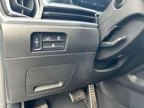 Used 2025 Kia Sorento SX Prestige image 21