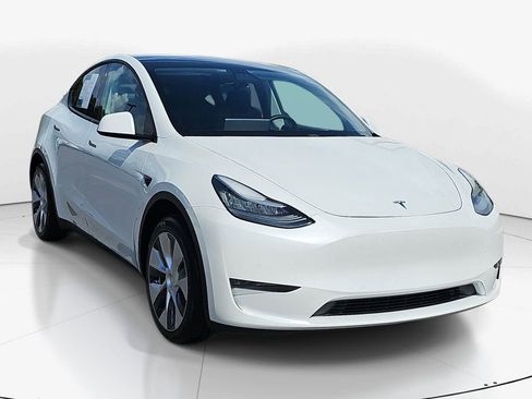 Used 2020 Tesla Model Y Long Range AWD/4WD image 3