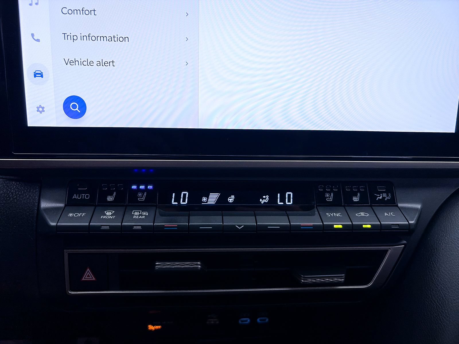 Used 2025 Toyota Camry XSE w/ Premium Package FWD image 31